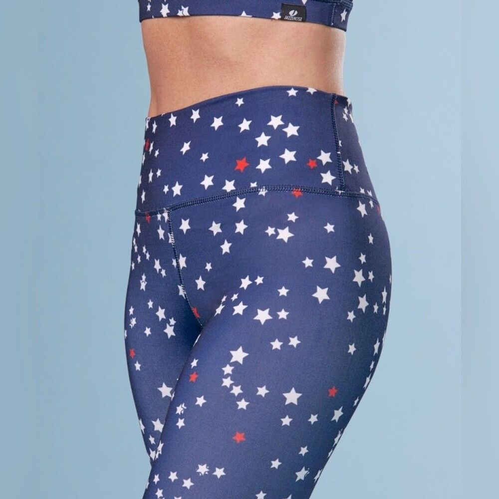 NWT Goldsheep Sz XL NWT Blue w/ Red and White stars leggings by Gold Sheep.